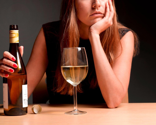 Анонимное лечение женского алкоголизма в Ачинске